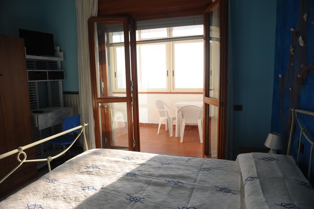 B&B Viale Delle Colline Salerno Cameră foto